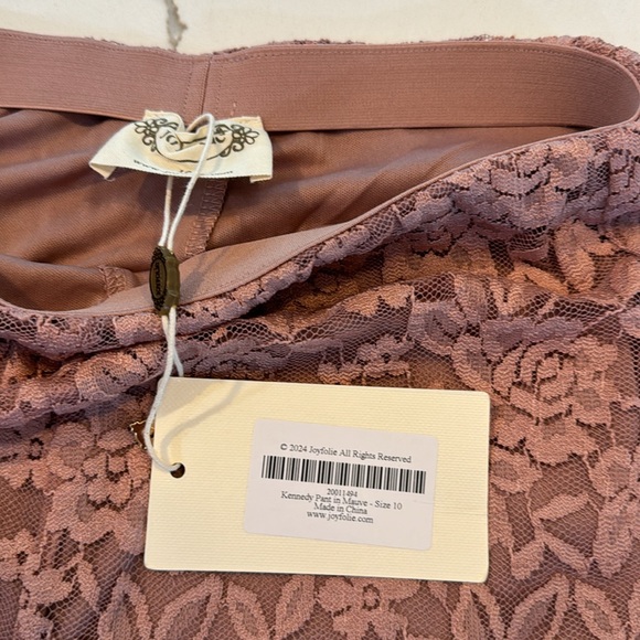 Joyfolie Kennedy Pant in Mauve - Picture 8 of 10